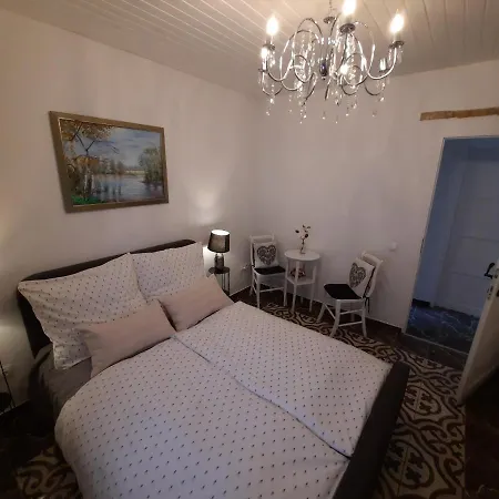 Piac Vendeghaz Guest house Kaptalantoti