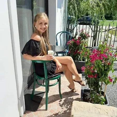 Piac Vendeghaz Guest house